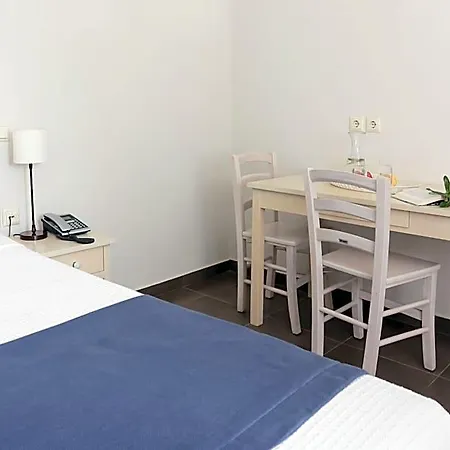 Ξενοδοχείο Artina Nuovo 3*